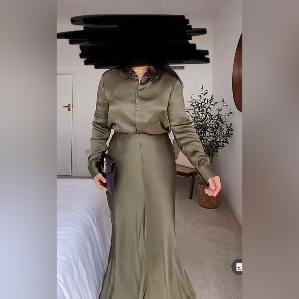 BRAND NEW ZARA SATIN GREEN DRESS